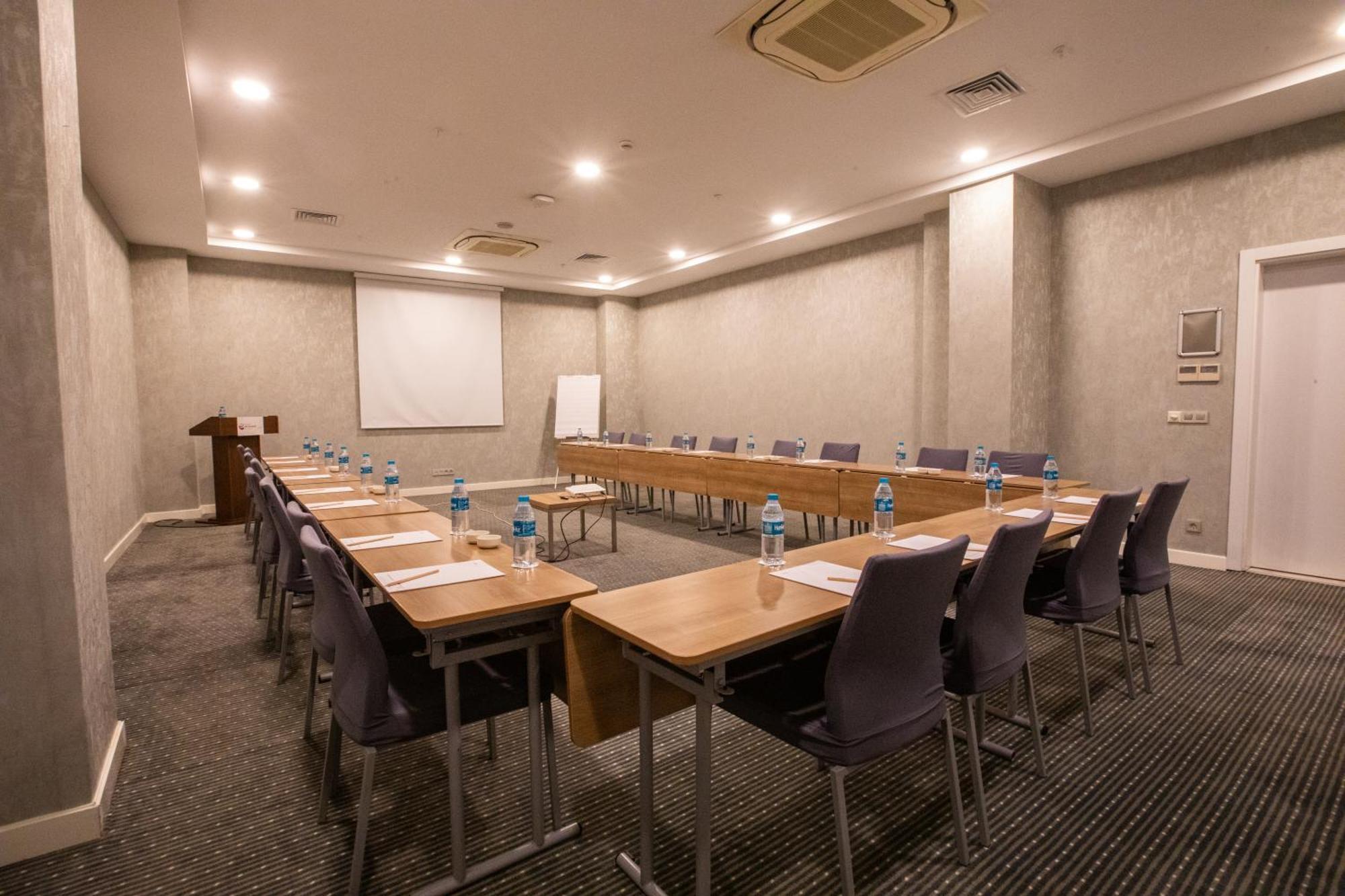 Ramada Encore Istanbul Kartal Ngoại thất bức ảnh
